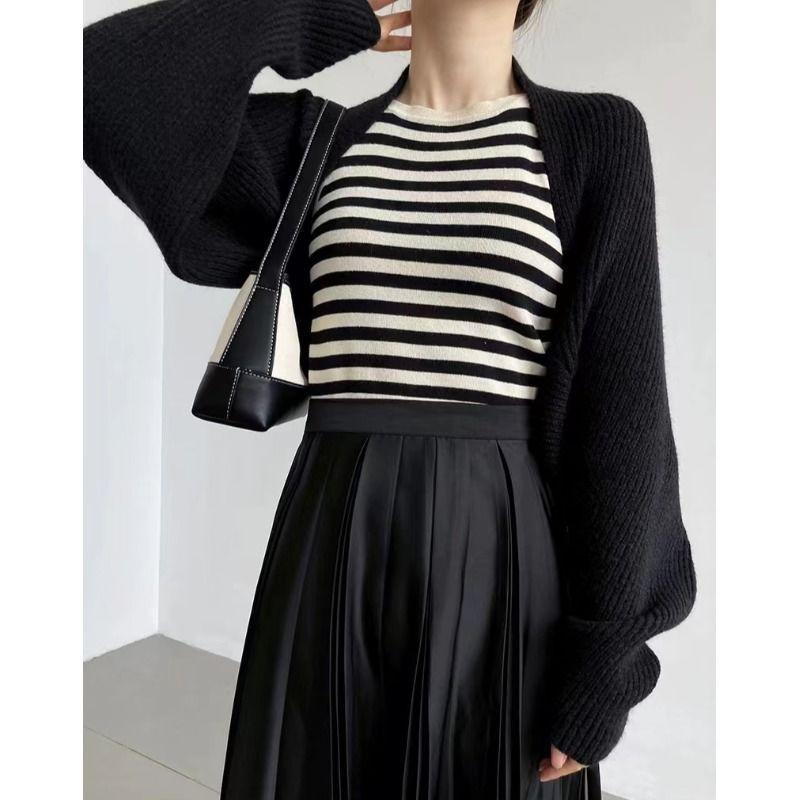 Thick Premium Elegant Vest Knit Cardigan Women Autumn Winter Batwing Sleeve Cropped Cape