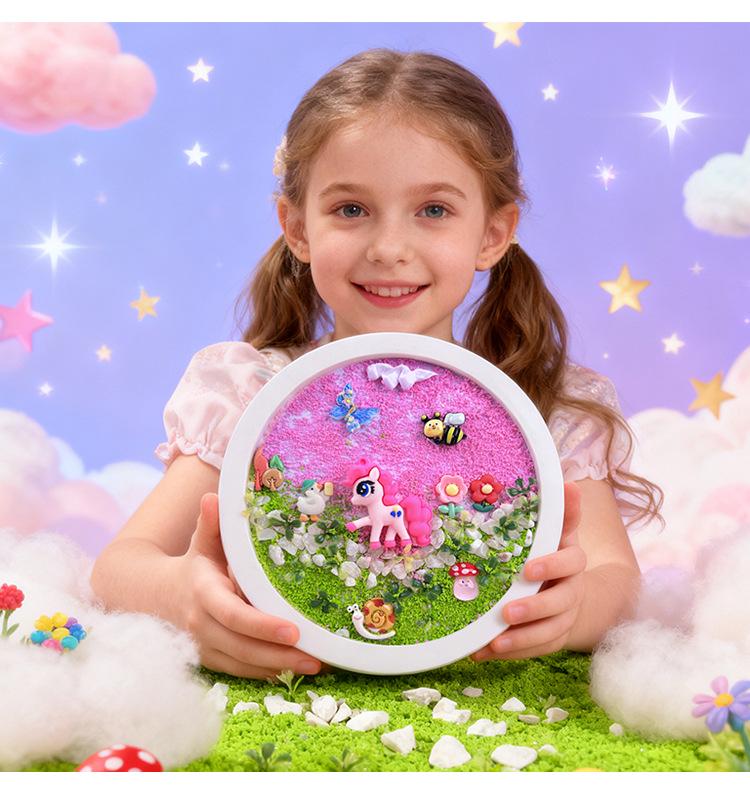 Natural Conch Seashell Beach Photo Frame: Hand-Painted DIY Decorative Texture Painting Kit for Kids