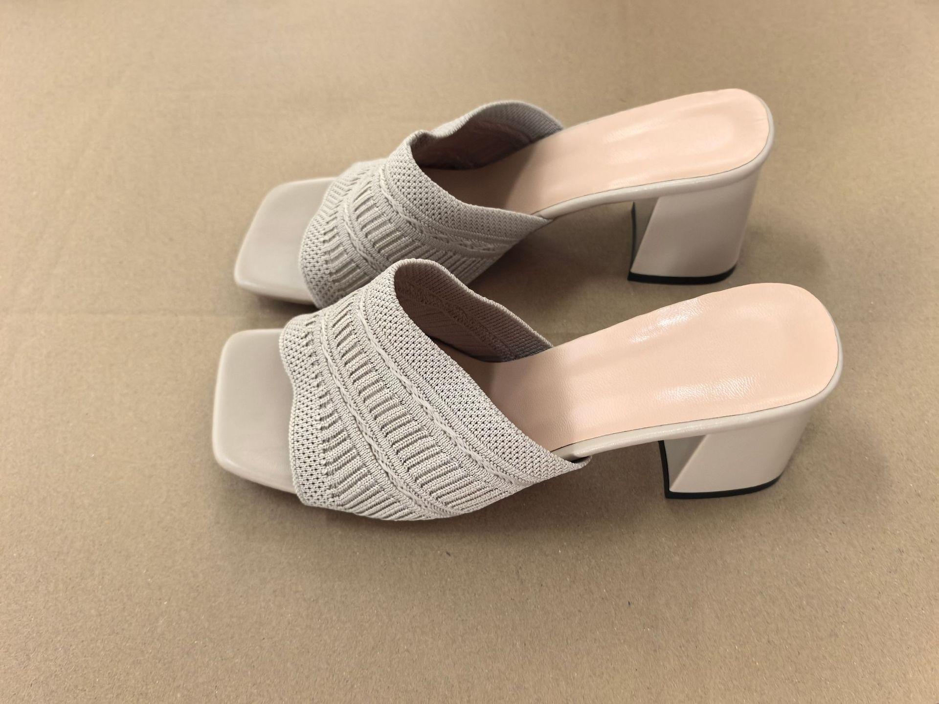 

2025 summer new Korean version of fly-woven slippers women wear square head one-word drag thick heel fashion high-heeled cool slippers women 43