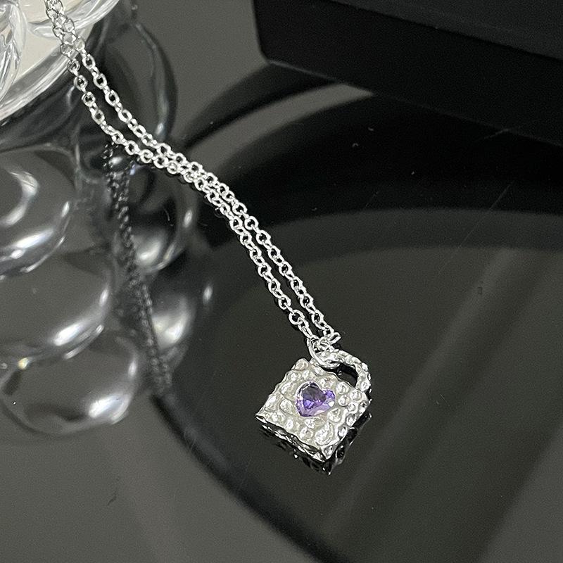 Texture Metal French Zircon Clavicle Chain Love Lock Necklace Wear Chain Light Luxury Premium Accessories Female Han