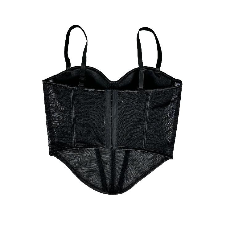 Gorsety, modna i elegancka odzież damska