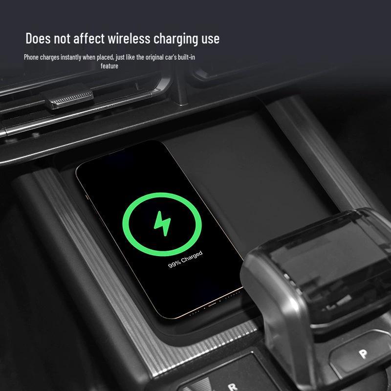 Jetour Shanhai T1 Wireless Charging Silicone Pad for 24-25 Models - Anti-slip Car Charger Mat