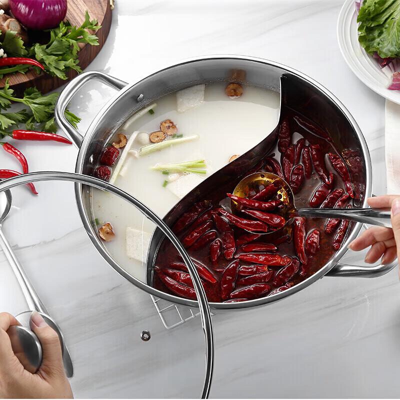 Meichu 32cm Stainless Steel Divided Hot Pot with Lid