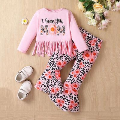 Kinder-Babymode Minimalistisches Outfit