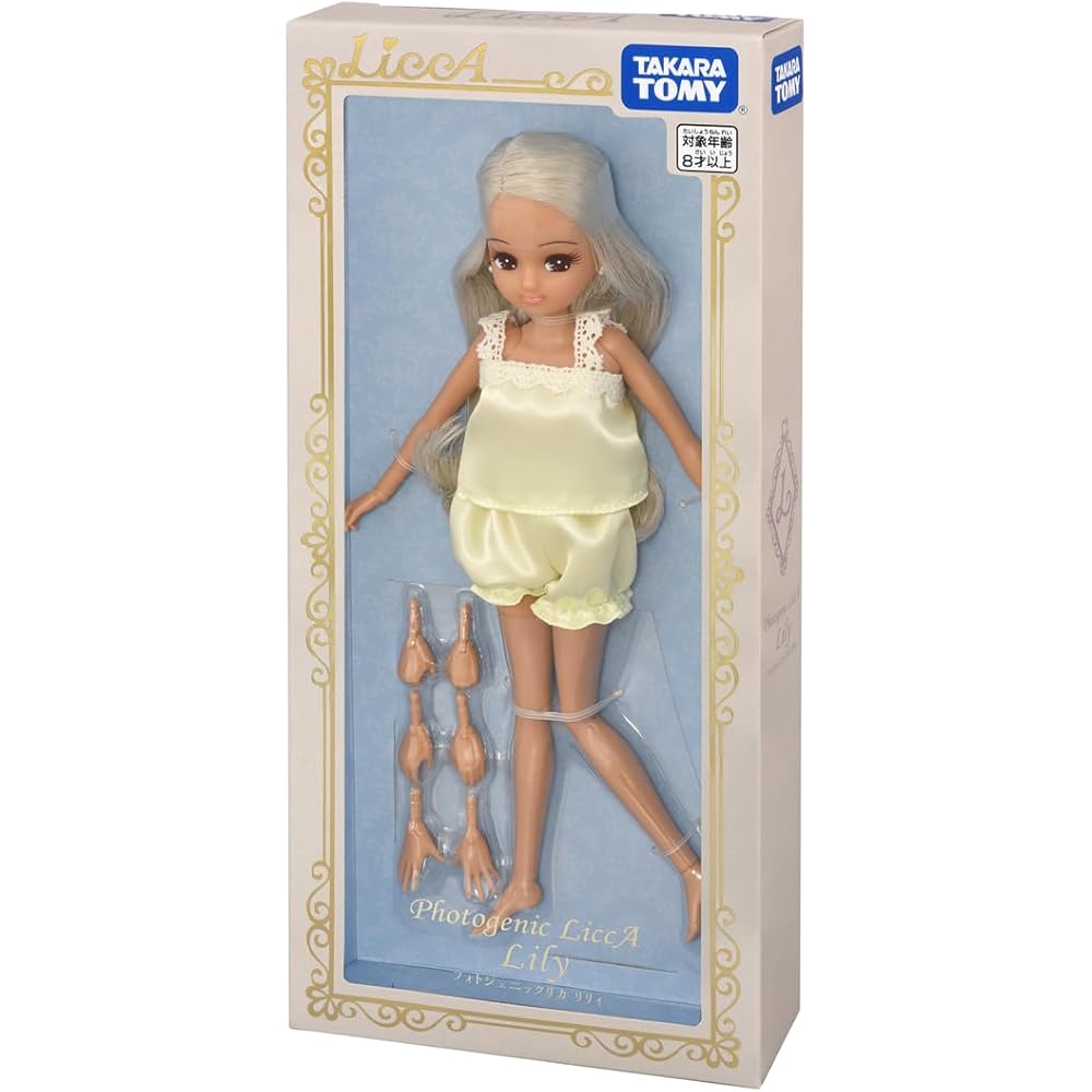 Takara Tomy Licca-chan Doll Photogenic Licca Lily 20cm Fashion Toy
