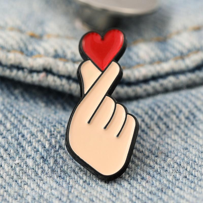 Hand-Herz-Geste Emaille-Pins Benutzerdefinierte Gebärdensprache Anstecknadeln Reversabzeichen Schmuck Geschenk Für Liebhaber