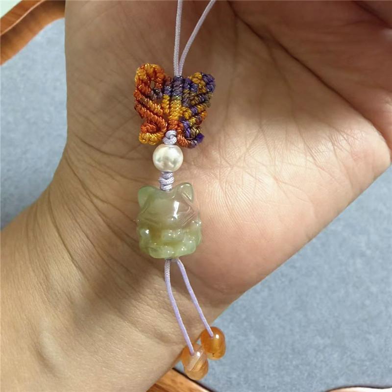 

Natural Salt Source Agate Nine-Tailed Fox Mobile Phone Hanging Fashionable Versatile Peach Blossom Hand-Woven Butterfly Finished Pendant