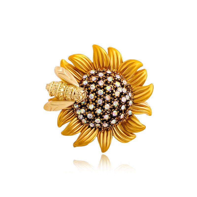 

[Light Shop] Fashion Retro Exquisite Smart Bee Daisy Brooch Easiest for Match Sunflower Brooch Pin Smart Bee Daisy Brooch
