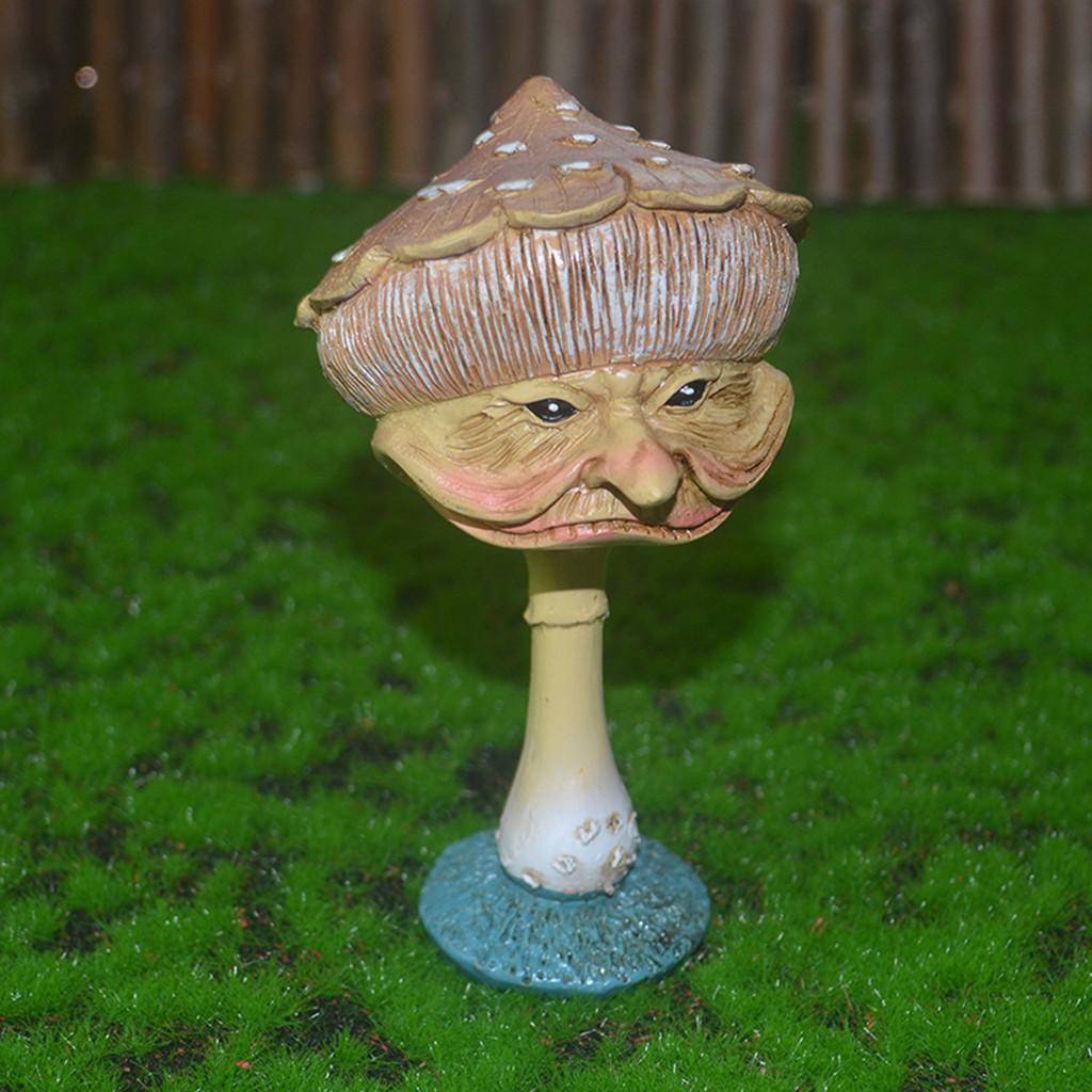 

Creative Halloween Mushroom Statue Decorative Resin Figurine For Home And Decor Garden