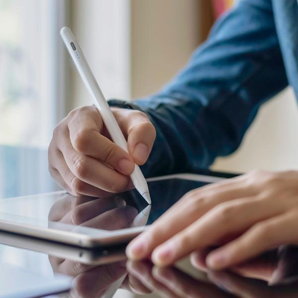 Uniq Pixo Lite 2.0 Magnetic Stylus for iPad Black/Graphite Black