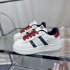 Light and casual autumn new platform sports board shoes flat couple bread shoes