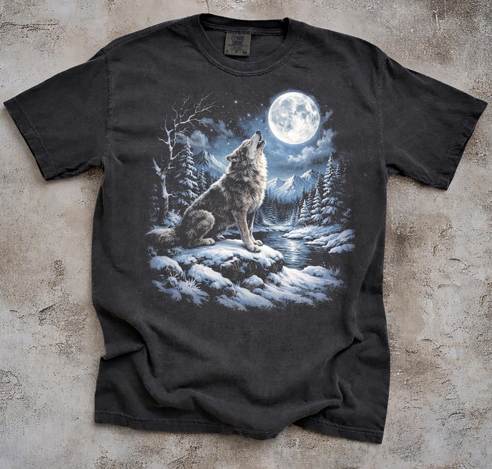 Vintage 90s Wolf T-Shirt, Full Moon Wilderness Tee, Wildlife Nature Top, Rustic Outdoor Gift S