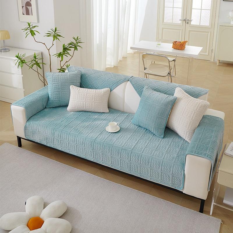 Plush Sofa Cover Thick Fleece Couch Cushion Winter Non-Slip Fabric Sofa Mat Slipcover Simple Design