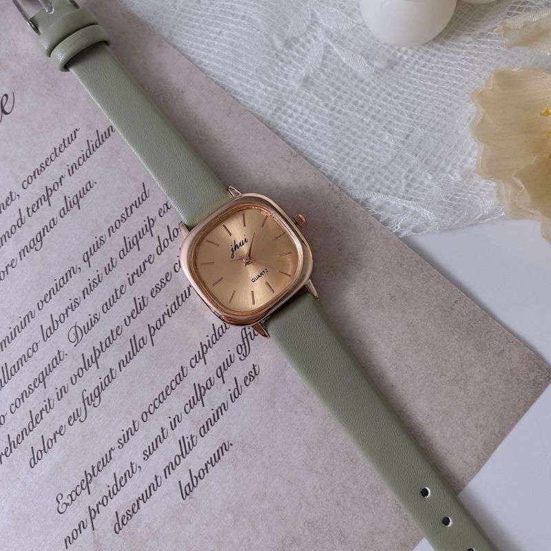 Retro Dámské Hodinky ve Korejském Stylu s Čtvercovým Ciferníkem - Jednoduché, Elegantní Quartz pro Studentky