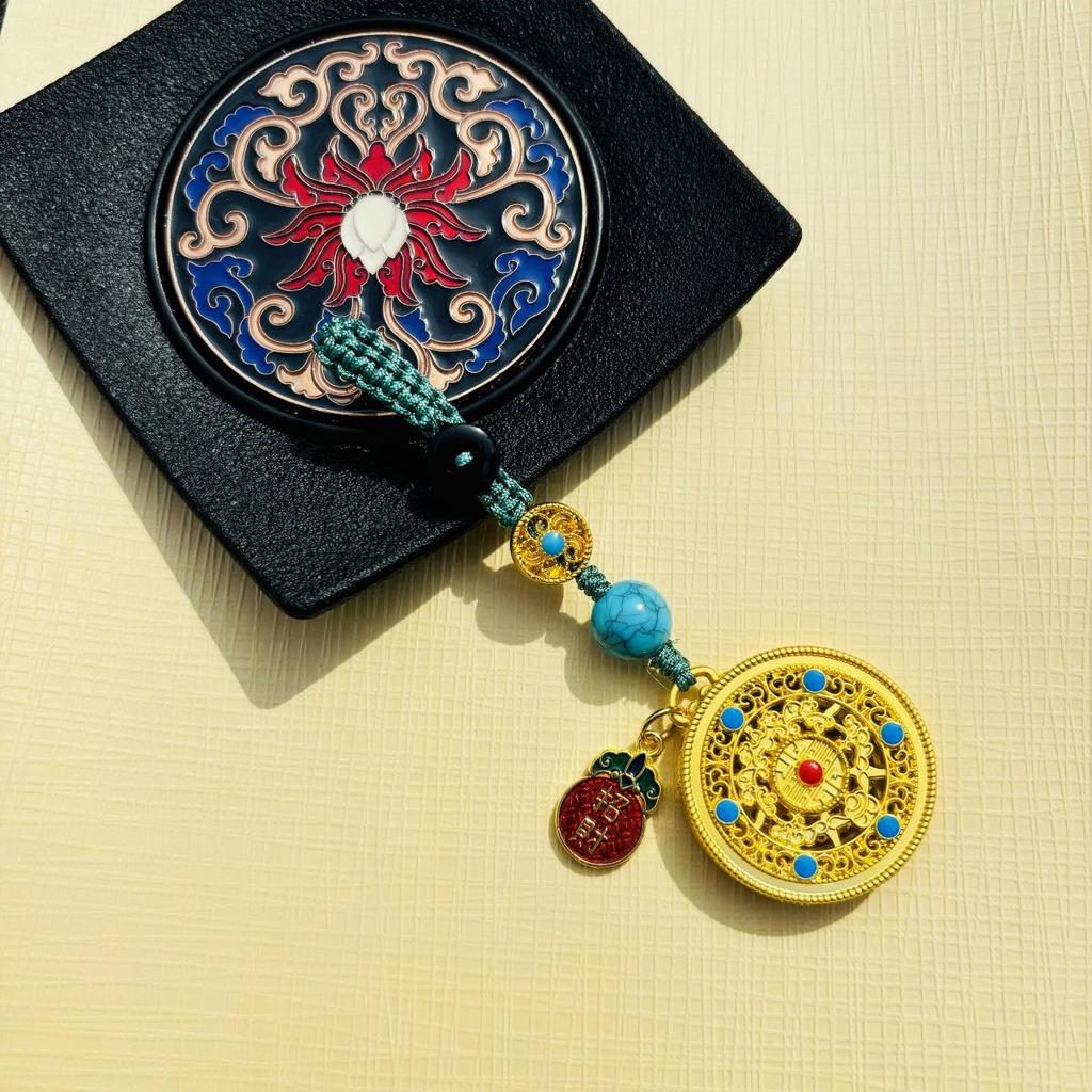 Fünf Segnungen Chinesischer Schlüsselanhänger Anhänger: Retro-Charm aus Goldlegierung mit Fu-Zeichen