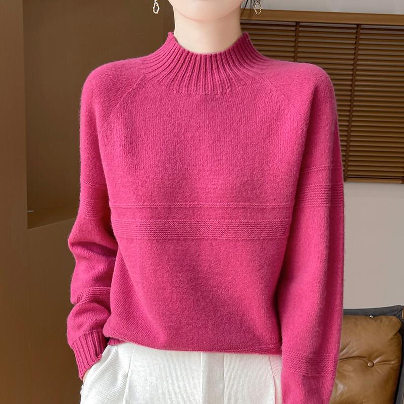 2026 Autumn/Winter Women's Thick Knit Wool Pullover: Half-High Collar, Long Sleeve, Loose Fit.