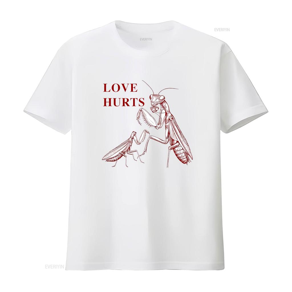 Love Hurts Praying Unisextis Dark Humor Retro Insect T Shirt Vintage Washed Stylish Designer Clothes Fashion Slightly Versatile