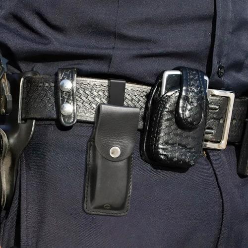 LIOOBO Belt Clip Holder, Stylish Holster Sheath Grip with Hook Tuck, for Bags, Belts, and Backpacks, Pack of 10 (Black)