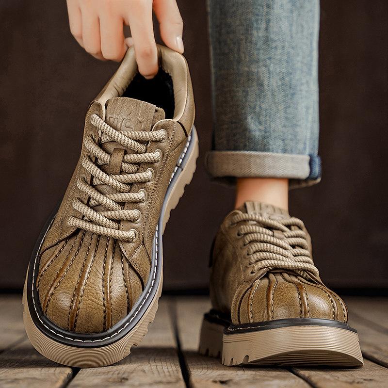 Scarpe invernali retrò britanniche con punta a conchiglia scarpe da tavola scarpe casual in pelle scarpe sportive suola spessa rialzanti a taglio basso scarpe Martin