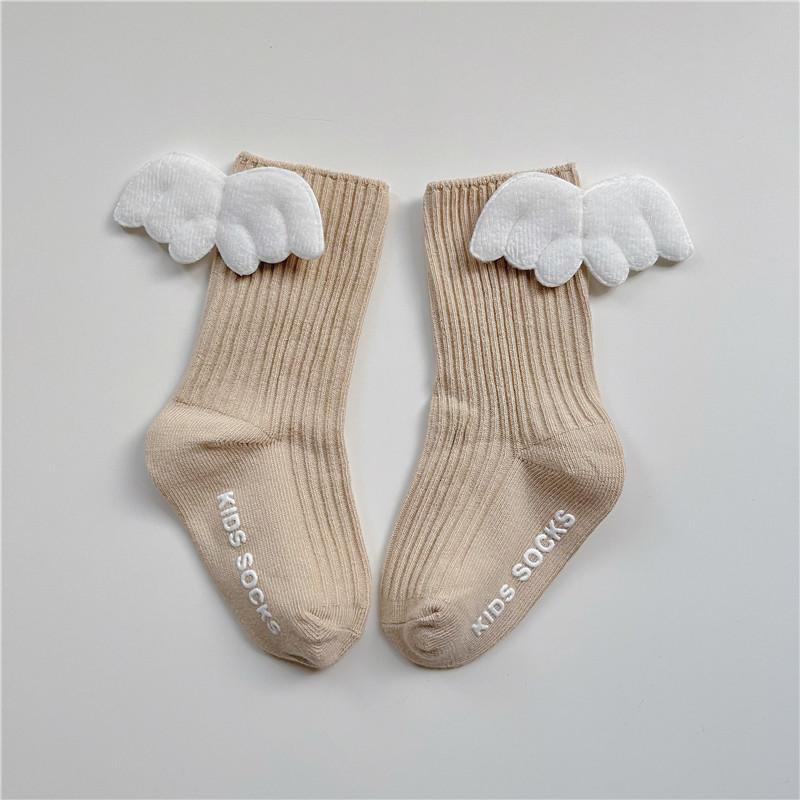 Calcetines de Bebé Niños Niñas con Alas de Ángel Algodón Cortos para el Suelo Niños Lindos Color Caramelo Antideslizantes Pequeños Calcetines para Recién Nacidos Para 0-3 Años 1-3Years(M) caqui
