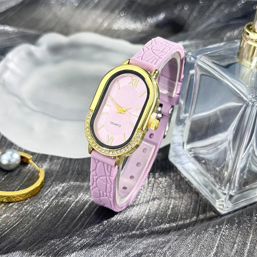 2026 Luxusní Dámské Jednoduché Křemenné Hodinky Neformální Design s Diamanty Oválný Ciferník Náramkové Hodinky Dámské Šaty Náramek Dívčí Hodinky