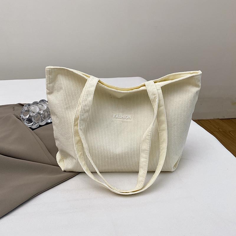 

Stylish Korean Minimalist Large Capacity Shoulder Bag For Women In Black Brown Blue White