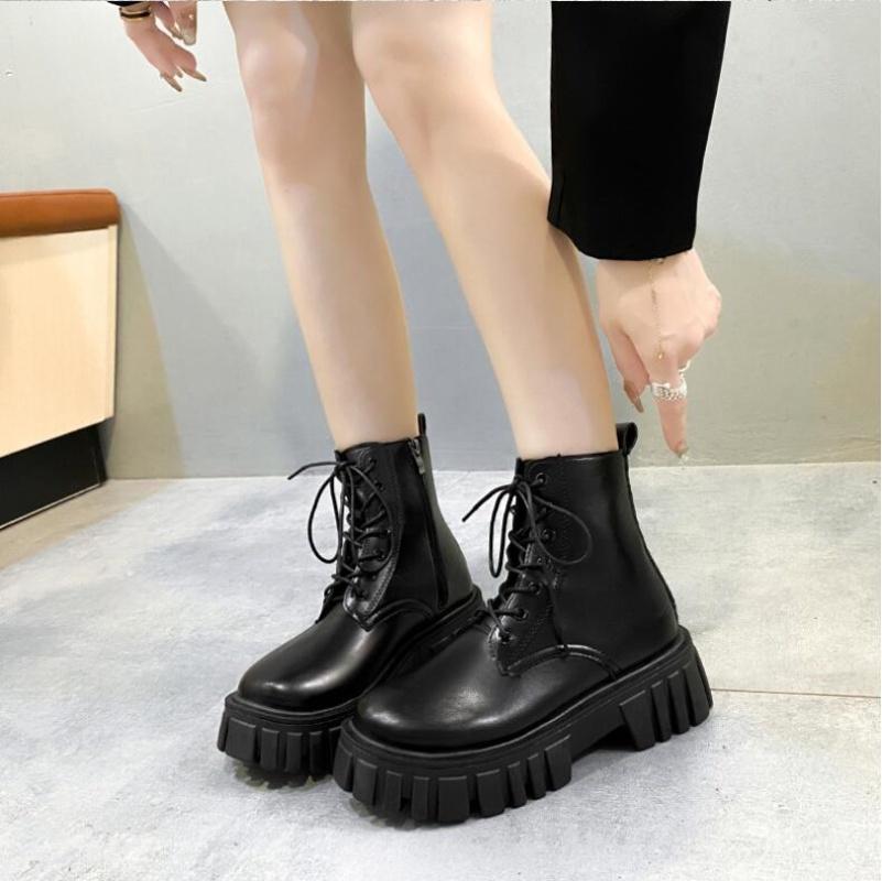 New Women Leather Face Boots Outdoor Nonslip Walking Shoe Fashion Comfort Soft Soled Boots Casual Female Shoes Mujer