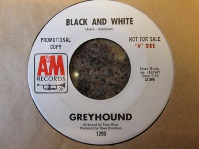 7inch Record GREYHOUND  Black And White  Sand In Your Shoe 1295PROMO AM Records 1971 Jamaica Reggae Ska  Dub Used