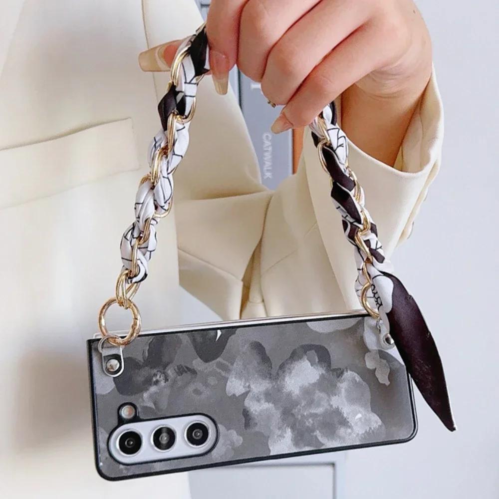 

Милый цветущий чехол из ПУ кожи с шарфом, цепочка-ремешок на запястье в стиле сумочки для Samsung Galaxy Z Fold 6 5 4 3 5G, жесткий чехол для телефона For Galaxy Z Fold 6 черный серый