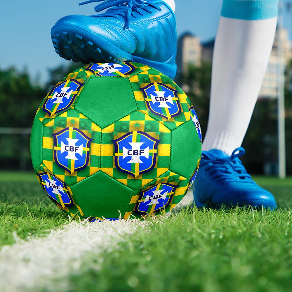 Pallone da Calcio Indoor CBF Brasile Colorato Per Tutte le Età Misura 5 Cucito a Macchina PVC Pronto per la Competizione Resistente Alto Rimbalzo