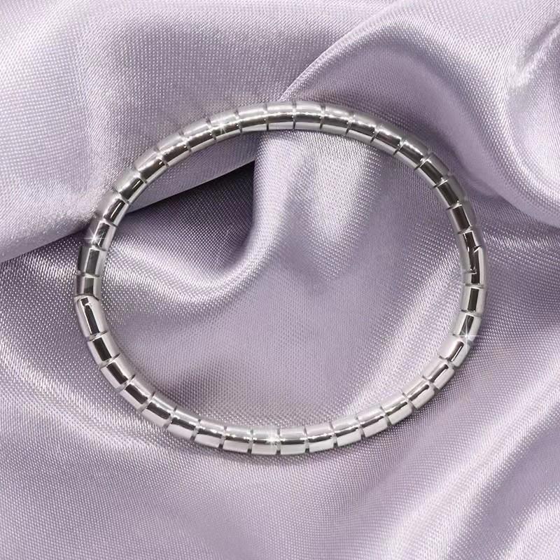 Starry Sky Full Diamond Titanium Steel Bracelet – Versatile, No-Fade Silver Women's Fashion Accessory