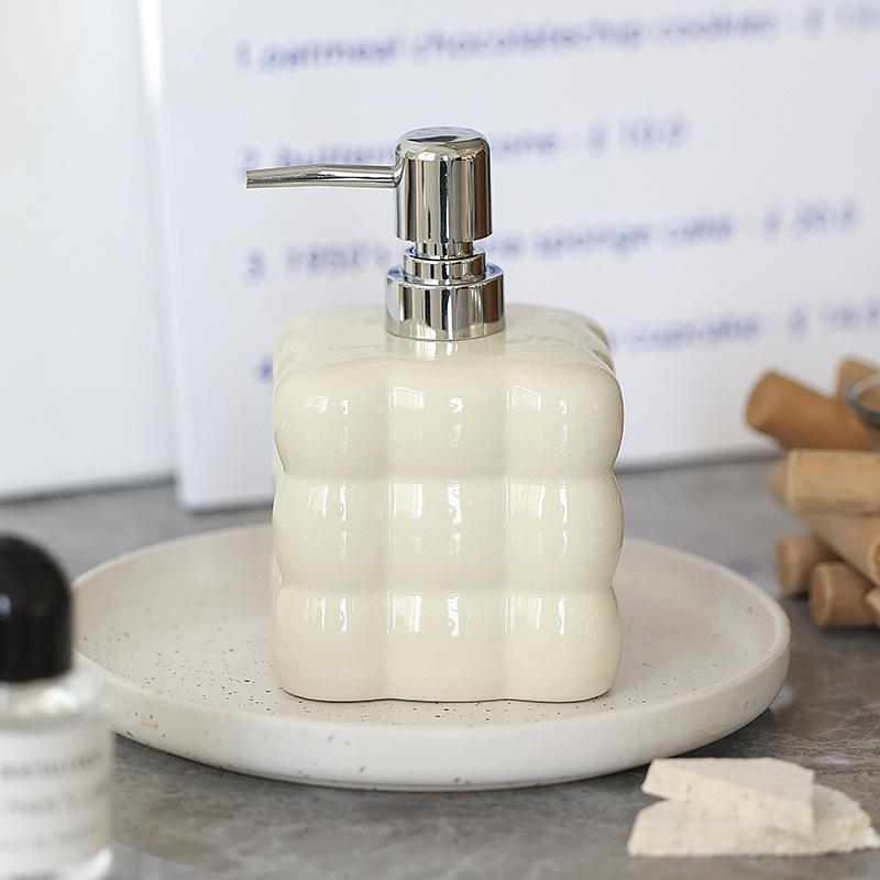 

Creative Press Type Ceramics Lotion Bottle Home Use Bathroom Toilet Shampoo Shower gel Hand sanitizer Bottling bottle Dispenser 300ml