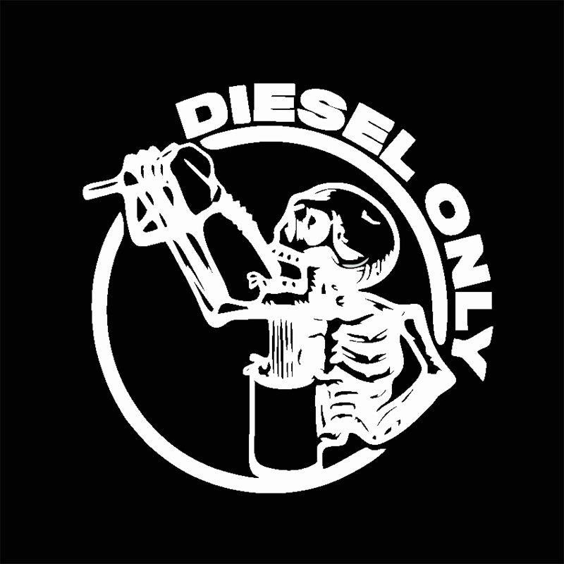 5Pcs Decorative Car Personalized And Creative Laser Decals Pickup Truck 15X15Cm Off-Road Truck Skull Gasoline Cap Stickers