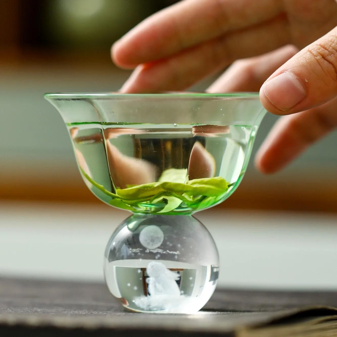 

95ml Boutique Crystal Glass Flower Teacup Moon Rabbit Ball High Foot Cup Female Personal Master Cup Chazhan Kung Fu Tea Set Gift