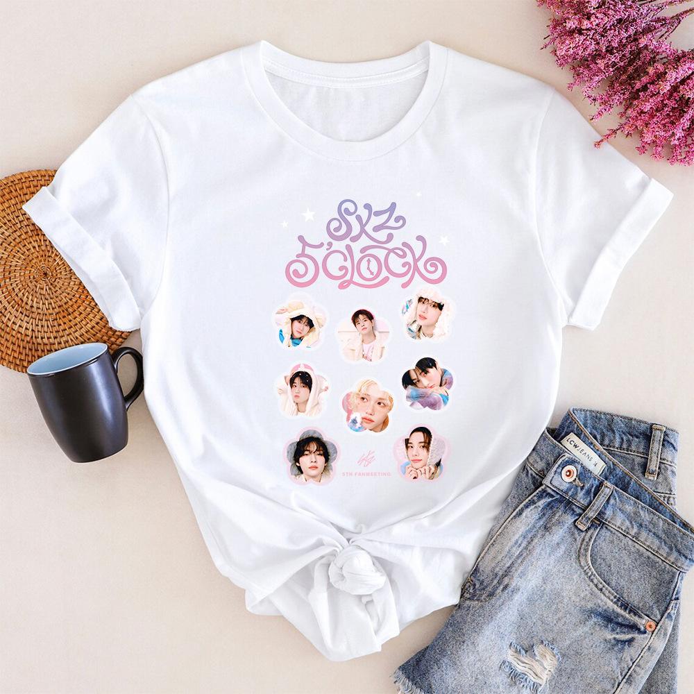 Stray Kids 5 O'Clock 5. Fanmeeting T-Shirt Kpop Merch Unisex Kurzarm Grafik-T-Shirt Retro Lässig Streetwear Oversize Oberteile für Kpop-Fans Geschenk