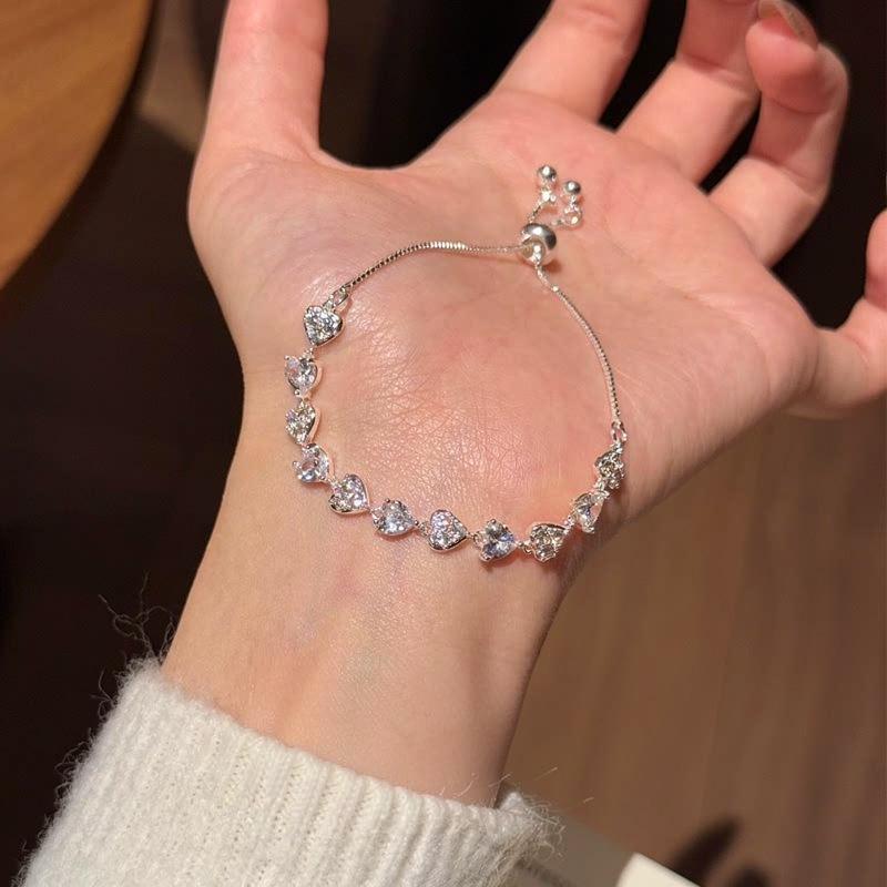 Zircon Bow Pearl Bracelet: Heart Light Collection - Fashionable, Versatile Wrist Accessory for Women