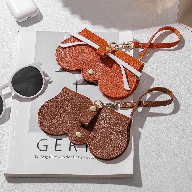 Soft Leather Sunglasses Bag Eyewear Case Container Storage Box Portable Hanging Glasses Bag Anti-Compression Sunglasses Holder