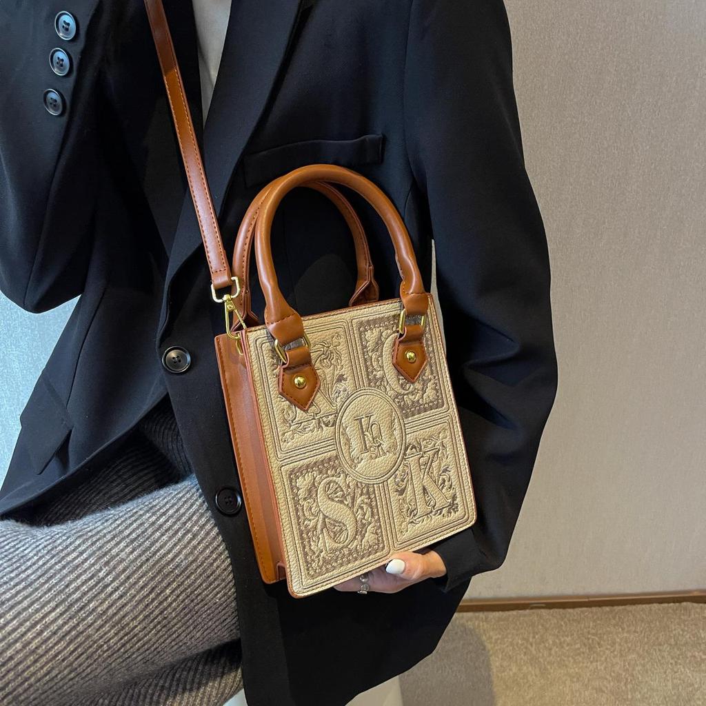 2025 Vysoce kvalitní dámská módní crossbody kabelka - Stylová taška na noty s vynikajícím designem