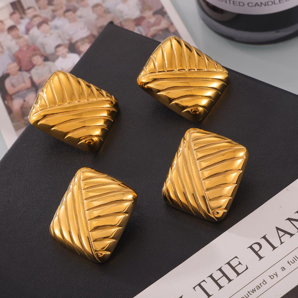 18K Gold Plated Titanium Steel Striped Earrings - European & American Style, Simple Niche Design, Non-Fading Fashion Accessory.