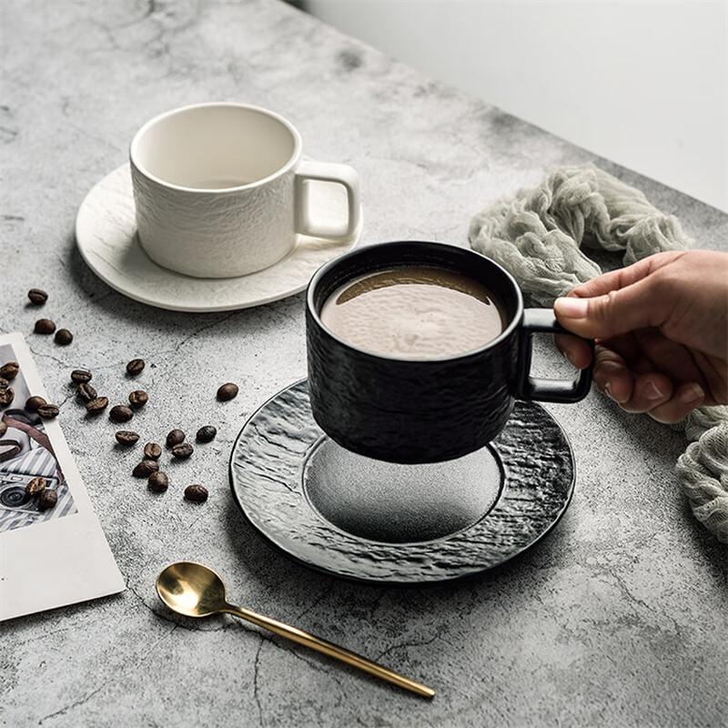 Shangqi Elegant White Ceramic Coffee Cup Set