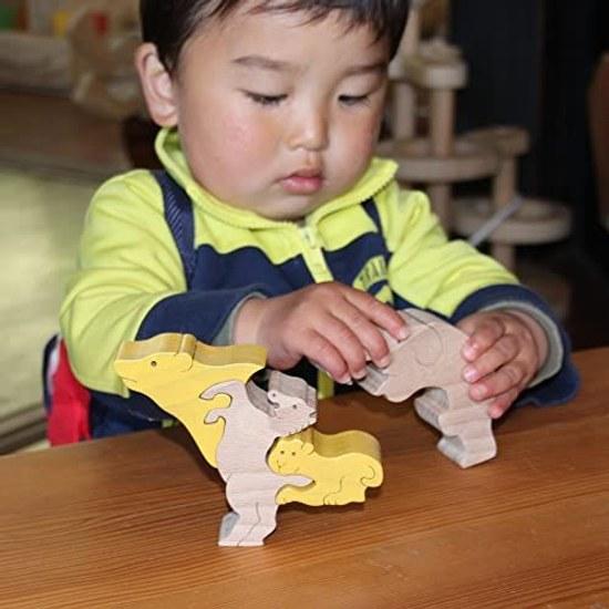 Bear Standing Puzzle (Yellow) fosters creativity while playing. Remarkably it has same outline as other Puzzles. Japan Good Toy Award-winning wooden