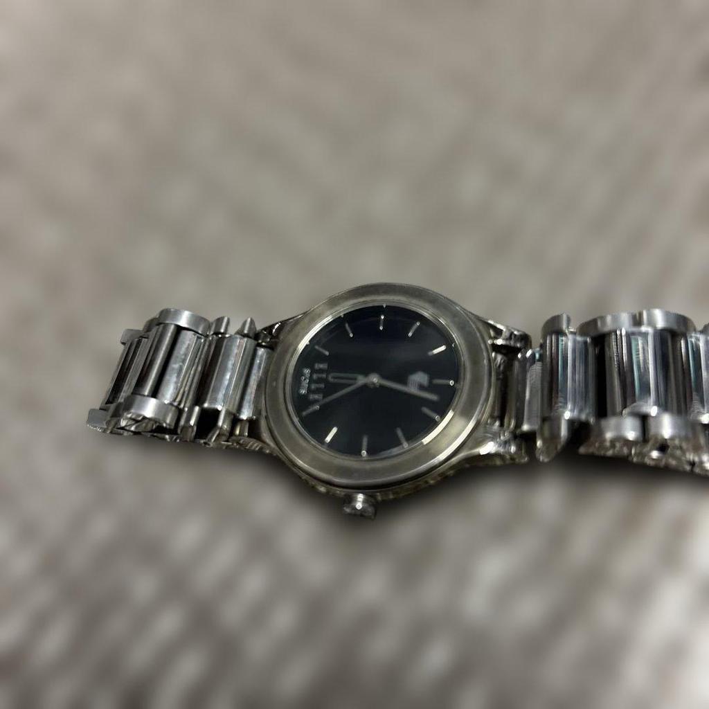 Used  ELLE  Quartz  Wristwatch  Men's  With 3 Hands Not Operational Due To Dead Battery