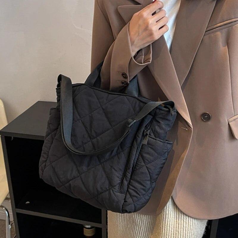Freizeit Nylon Umhängetasche Neue Minimalistische und Vielseitige Damen Handtasche Große Kapazität Einkaufstasche Premium Langlebig