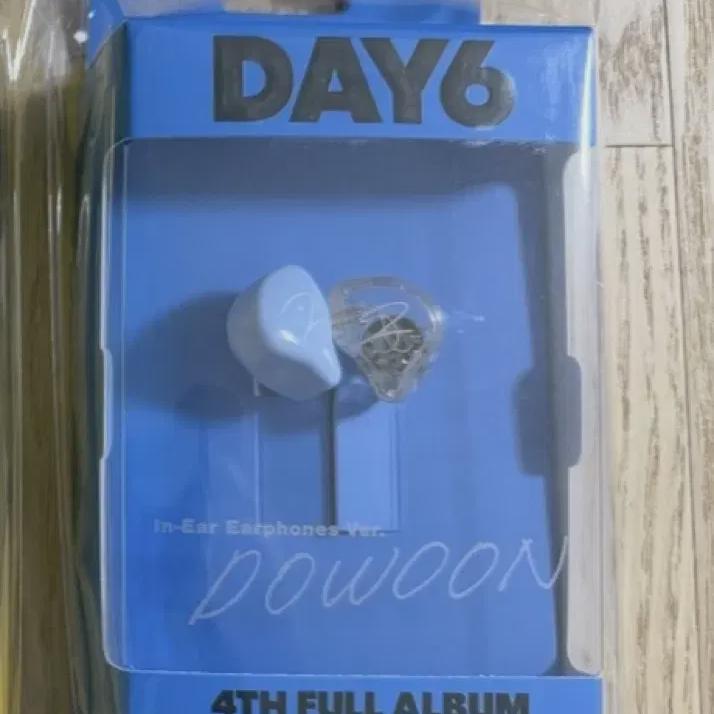 Day6 In-ear Album Dowoon Sealed