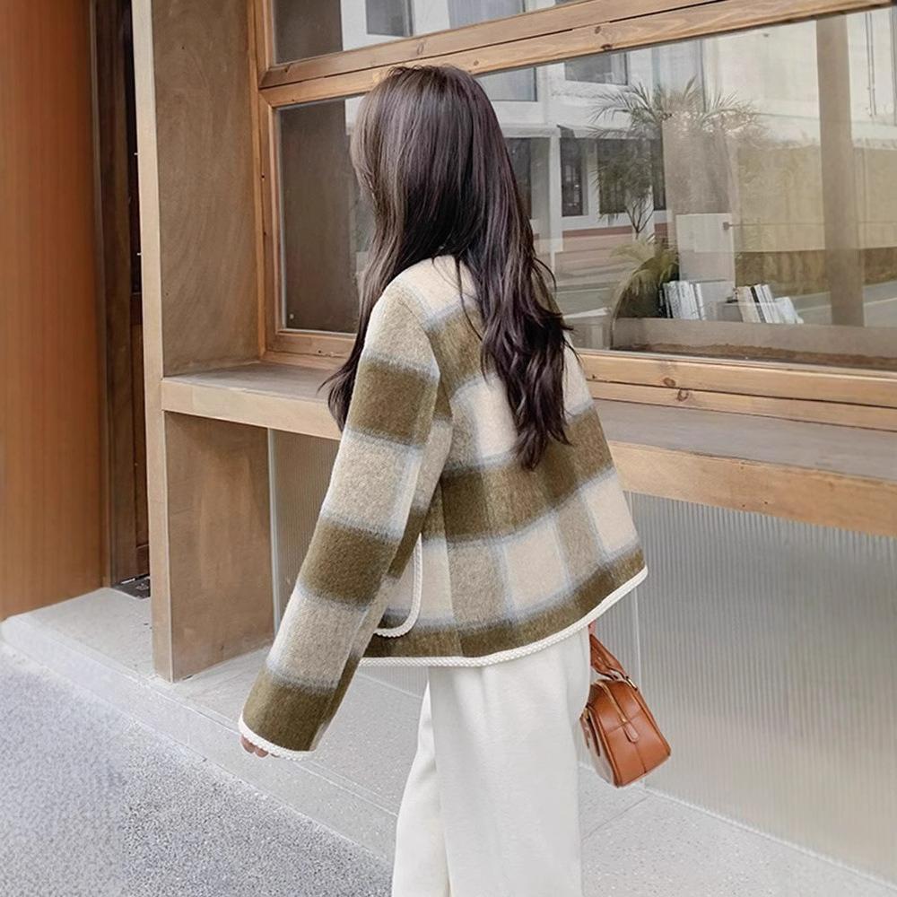Xiaoxiang Style High-end Cashmere Coat Ladies's Short Woolen Woolen Coat British Style Round Neck Double Row Fall and Winter
