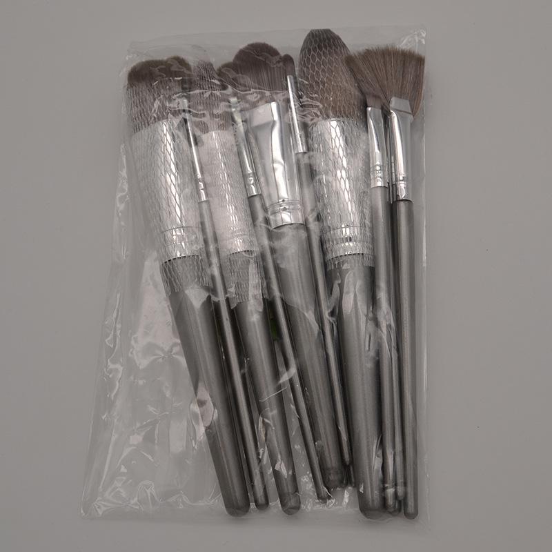 14-Piece Makeup Brush Set: Soft Brushes for Powder, Eyeshadow, Blush, and Highlight - Perfect for Beginners