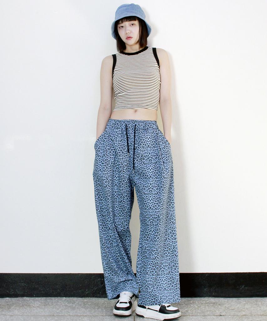 Deumakeu Side One-Pleat Leopard Real Wide Pants Light Blue (Spring/Summer Ver.)
