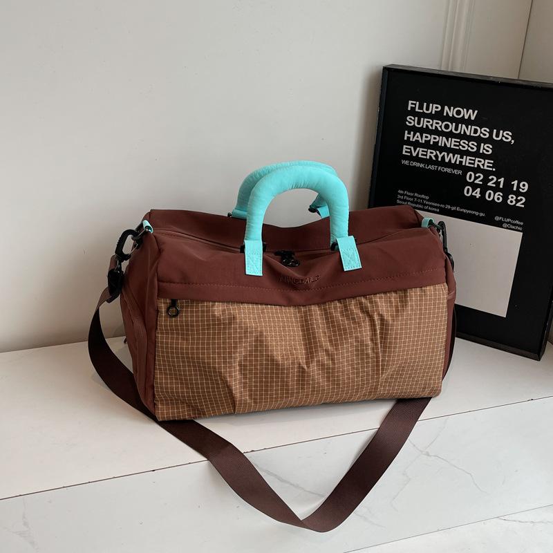New large-capacity travel storage bag, simple travel bag, lightweight waterproof portable shoulder bag