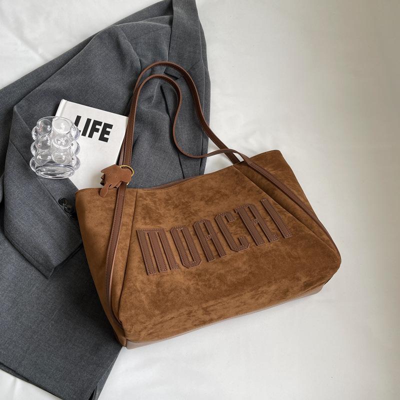 

2025 новая ретро сумка через плечо с надписью, повседневная модная простая сумка, женская сумка-тоут большой вместимости для поездок на работу, женская коричневый
