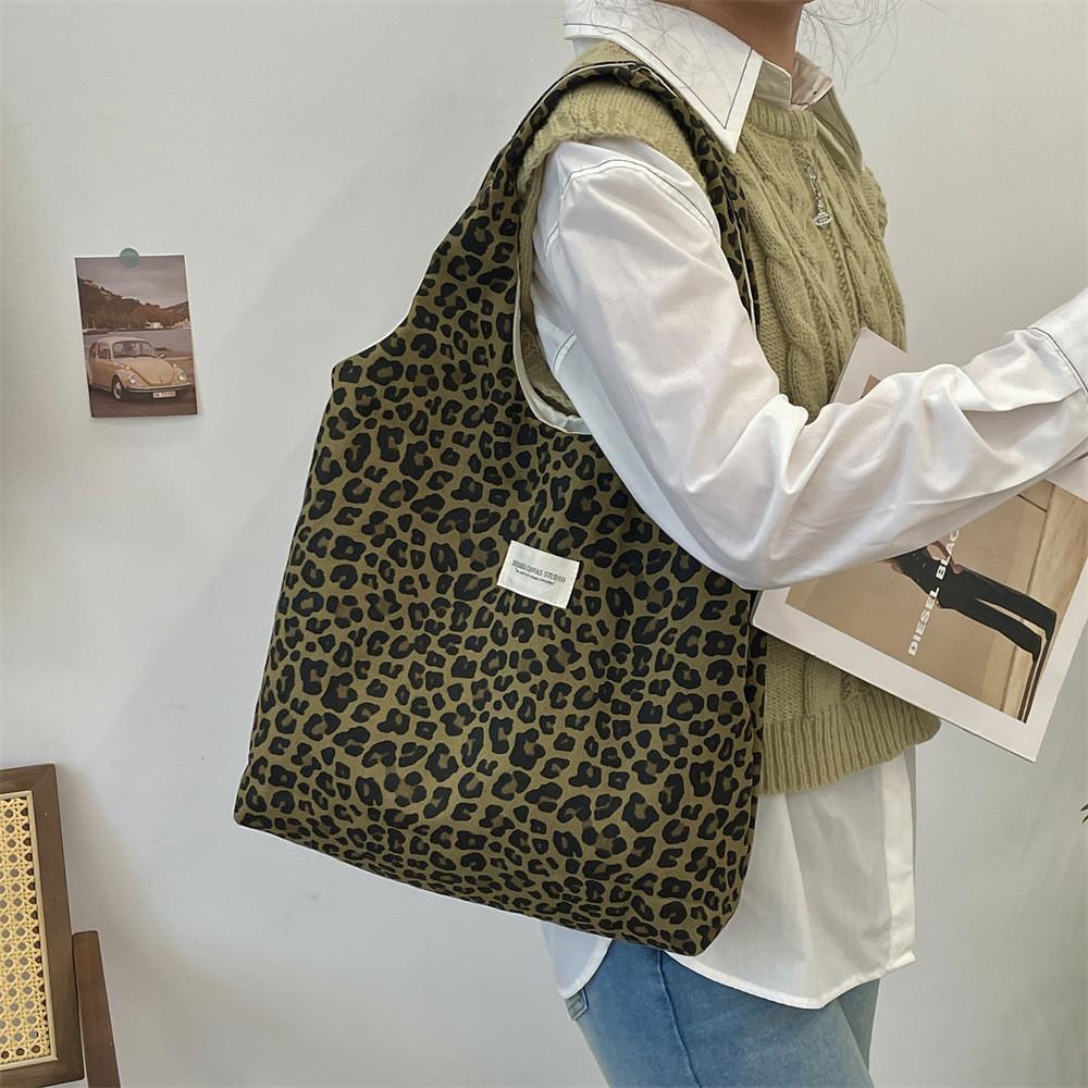 Trendy Leopard Print Fabric Tote Bag For Women Soft Comfortable Everyday Purse